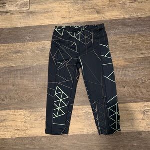 Oiselle Crop Leggings